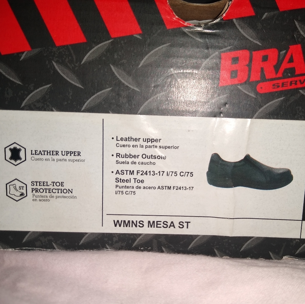 Non slip work shoes